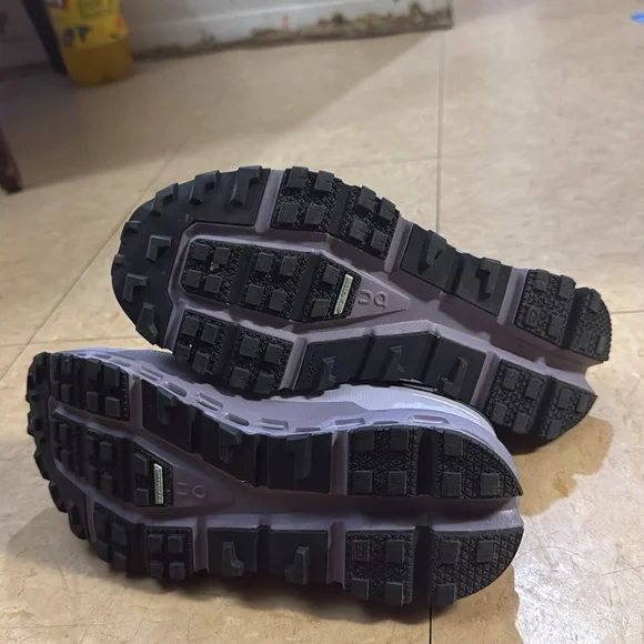 On Running Women's Purple Athletic Shoes - Picture 7 of 9